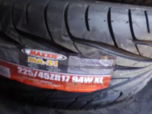 225/45 R 17 Maxxis Tyres