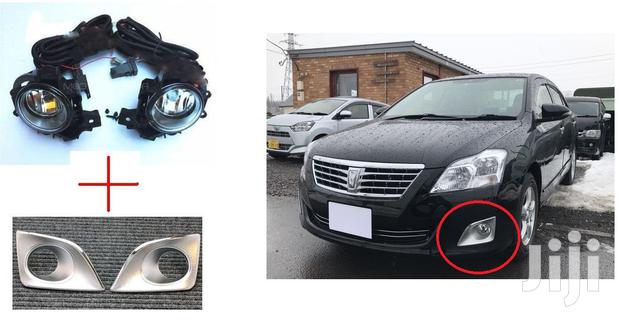 Toyota Premio: Yr2009/14: Foglights With Silver Covers - main view