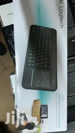 Logitech K400r Wireless Touch TV Keyboard