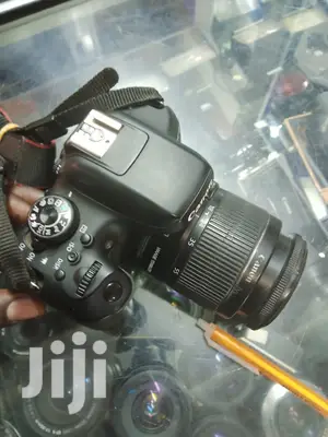 Canon 77D Pro Camera
