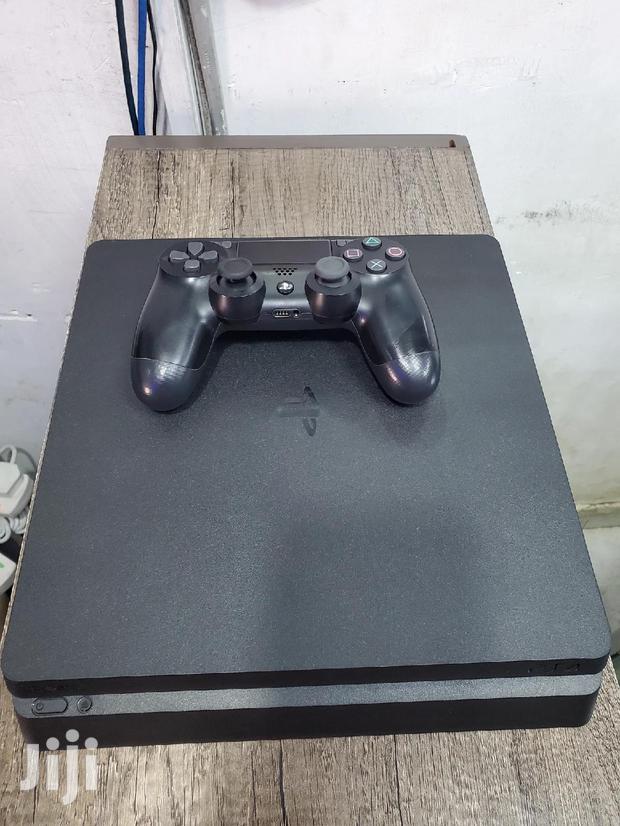 Ex-Uk Ps4 Slim 500 Gb