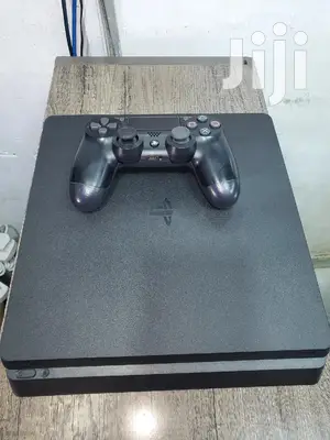 Ex-Uk Ps4 Slim 500 Gb