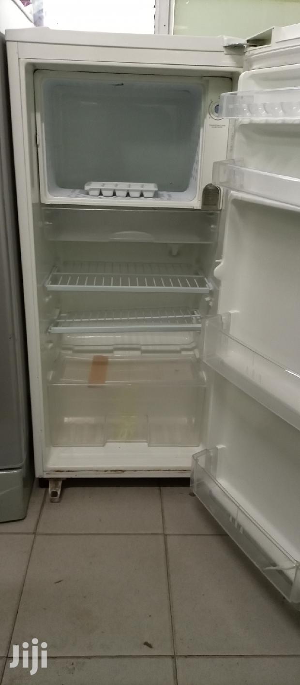 Single Door Fridge - thumbnail 2