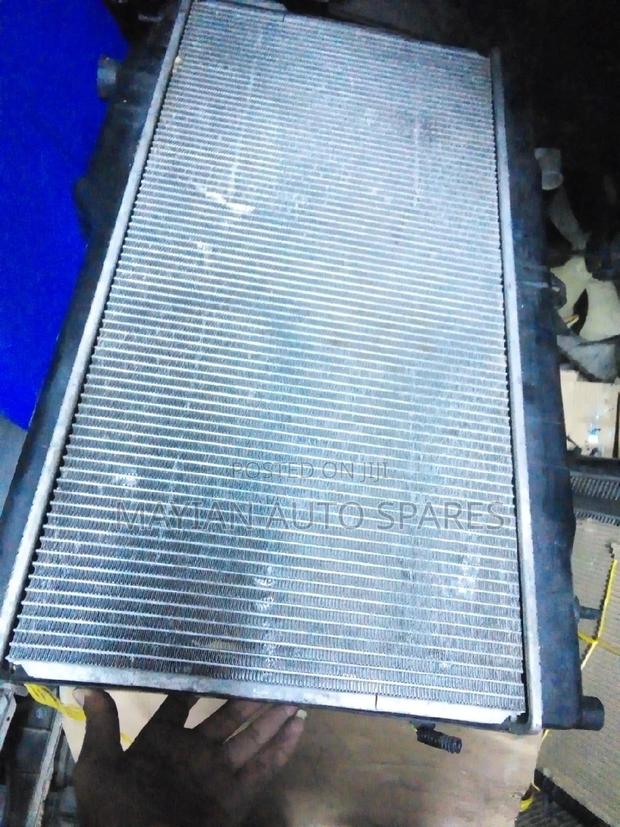 Radiator Complete For Subaru Outbark. - thumbnail 2