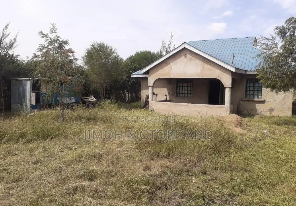 3bdrm Bungalow in Parklands/Highridge for sale