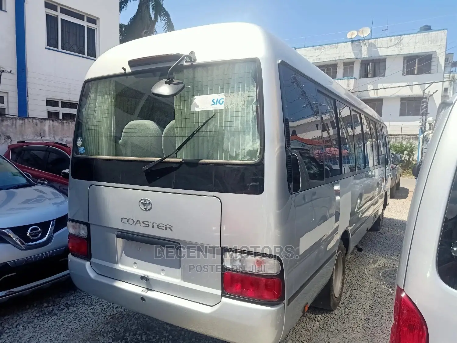 Toyota Coaster 2013