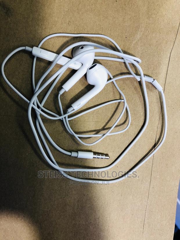 iPhone Earphones - thumbnail 3