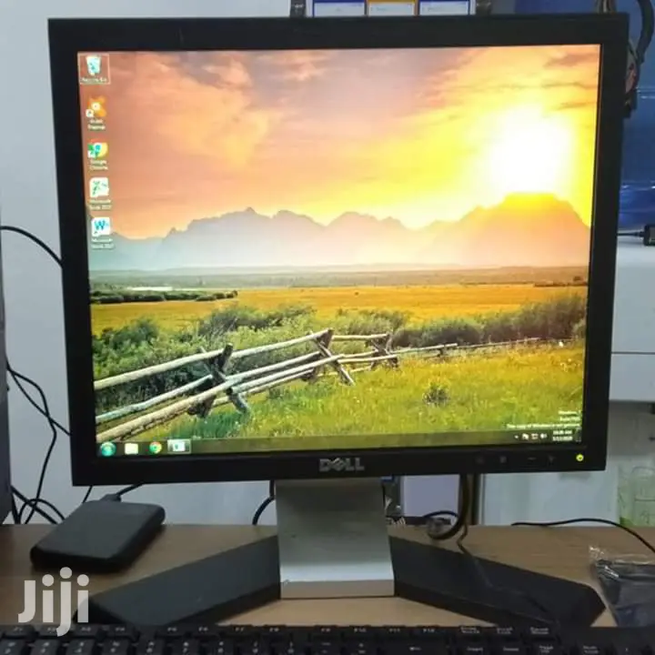 Dell/Hp 19 Inches Monitor