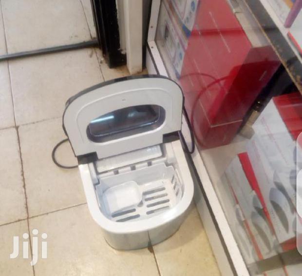 Suitable Ice Cube Maker - main view