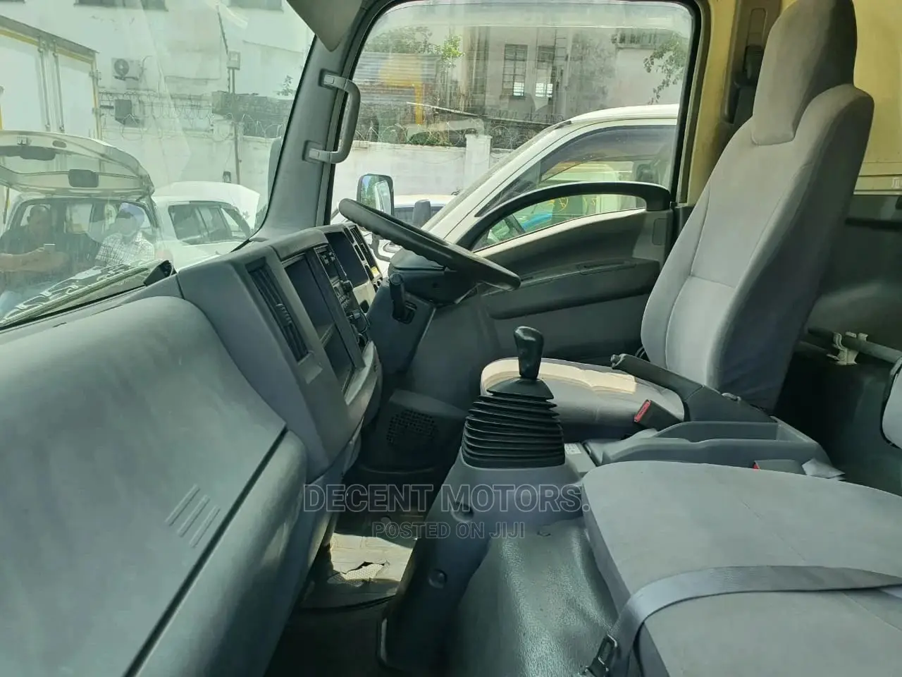 Isuzu 3tonne Truck