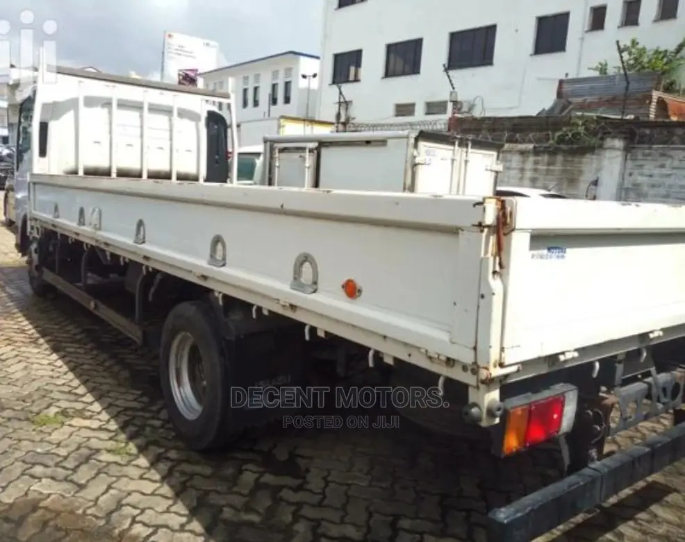 Isuzu 3tonne Truck