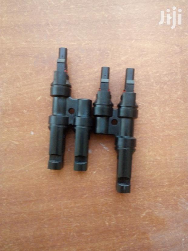 Y Mc4 Connectors - main view
