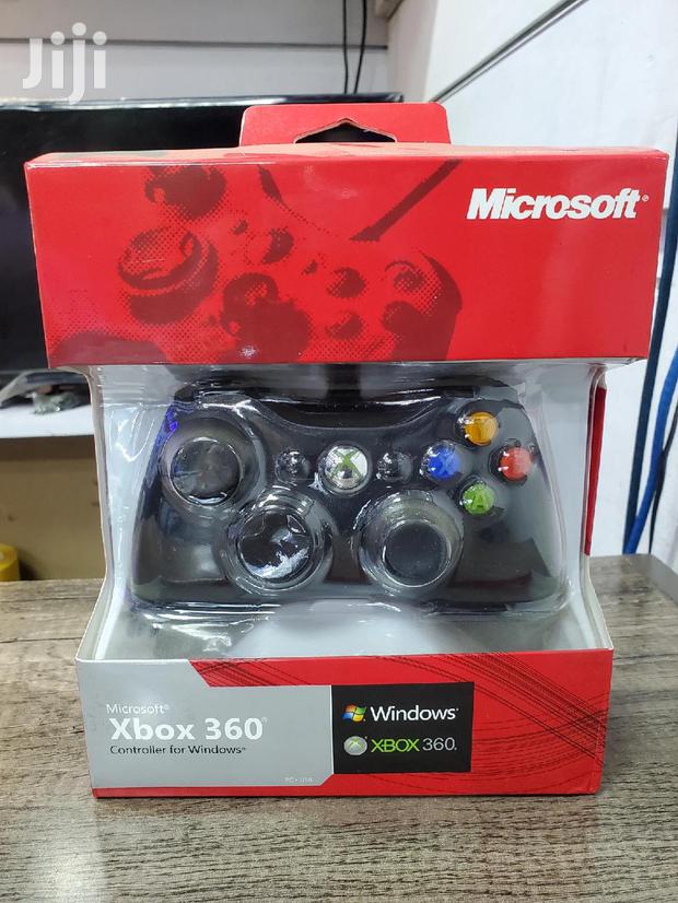 X-box 360 Wired Controller - main view