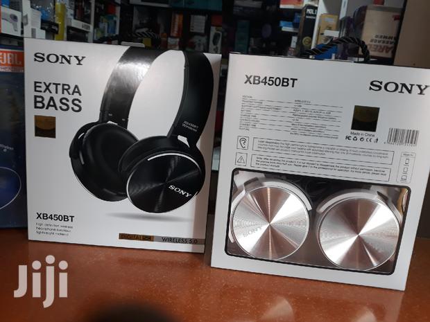 Sony Extra Bass Wireless Headphone