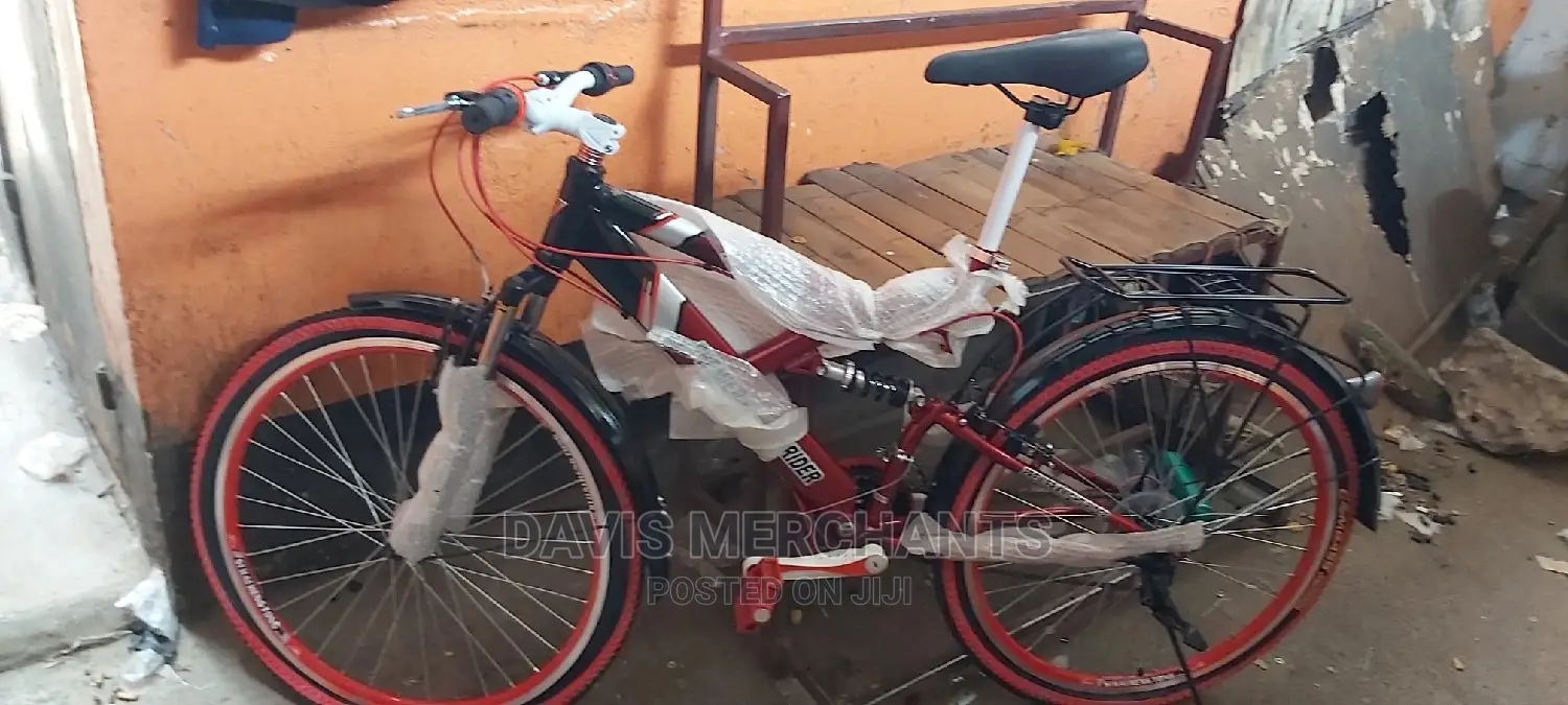 Mountain Bike With Middle Shock