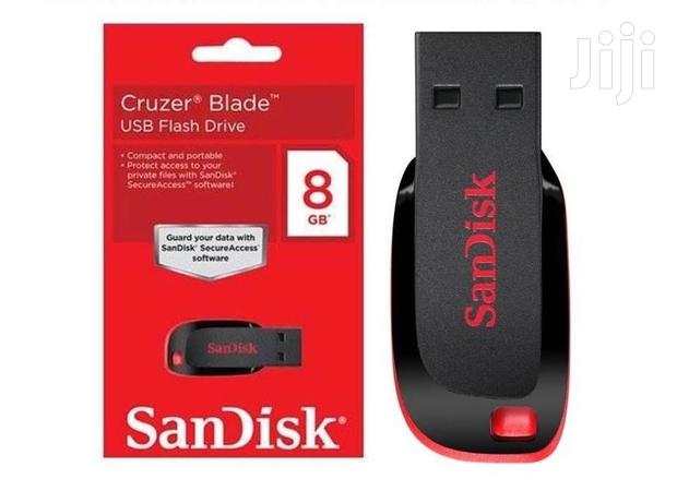 Sandisk Cruzer Blade 8GB USB 2.0 Flashdisk - main view