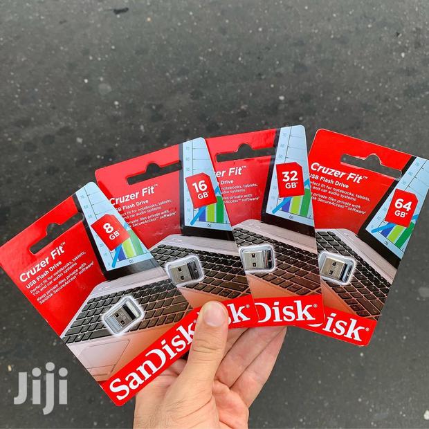 Sandisk 64gb Cruzer Fit Usb Flash Drive - thumbnail 3