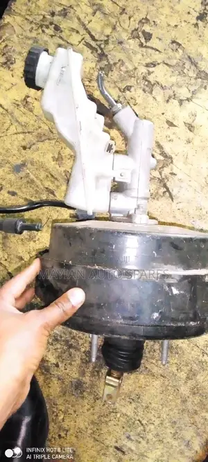 Brake Master Cylinder for Avensis.