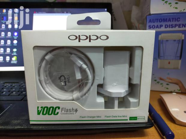Original Oppo Charger Flash Charging - main view