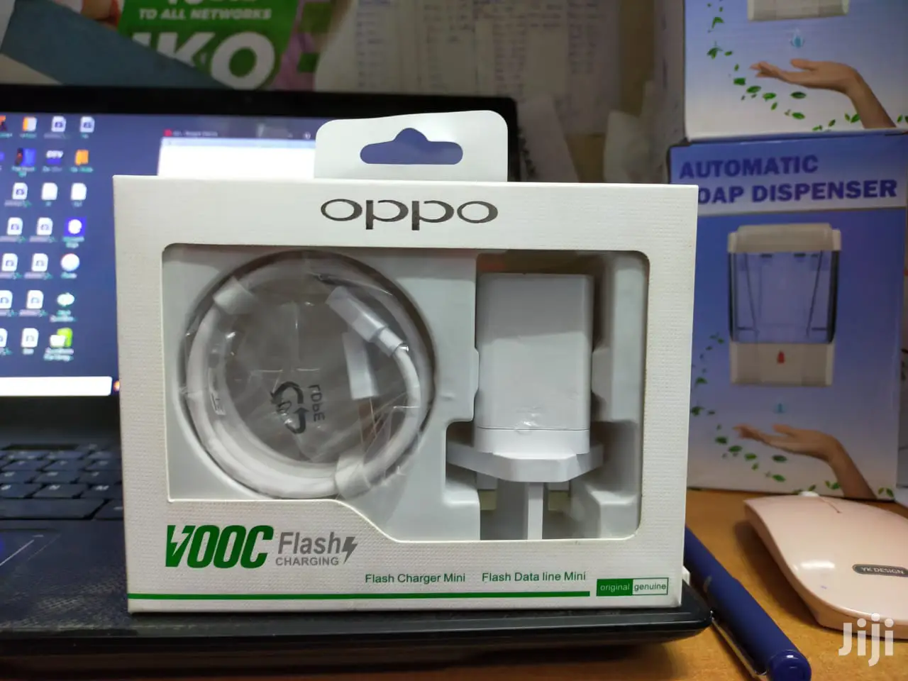 Original Oppo Charger- White (Flash Charging)