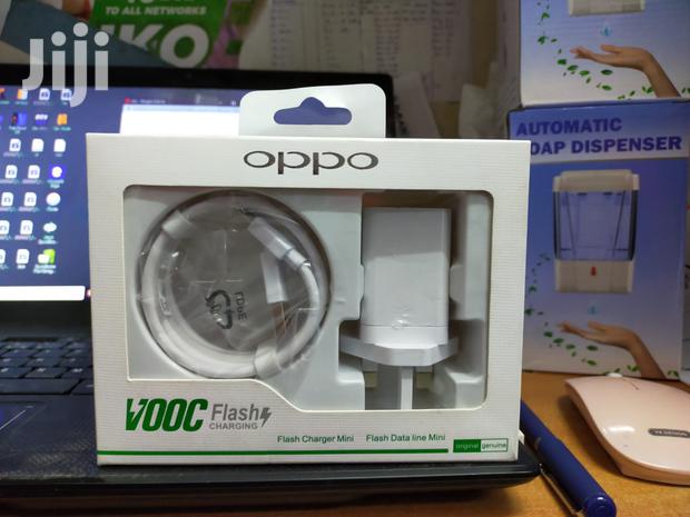 Original Oppo Charger- White (Flash Charging) - main view