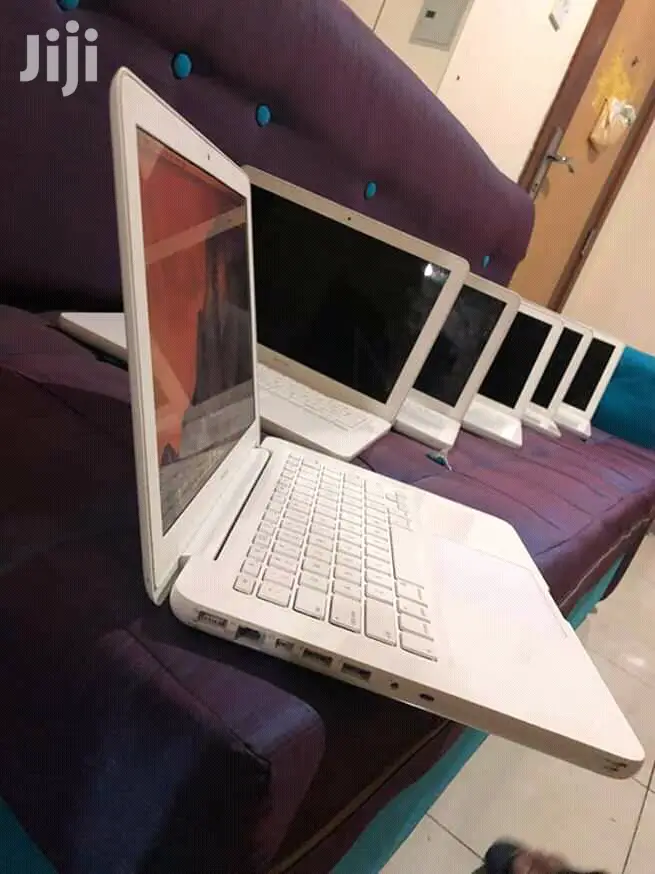 Laptop Apple MacBook 4GB Intel Core 2 Duo HDD 250GB