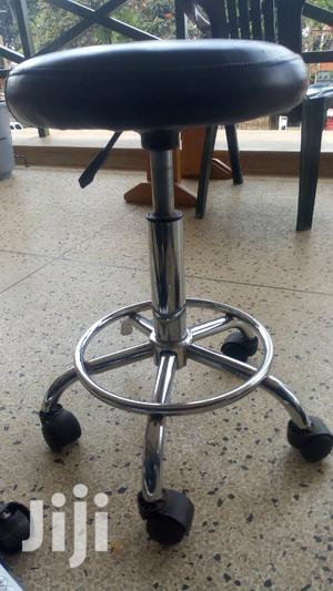 Pedicure Stool - main view