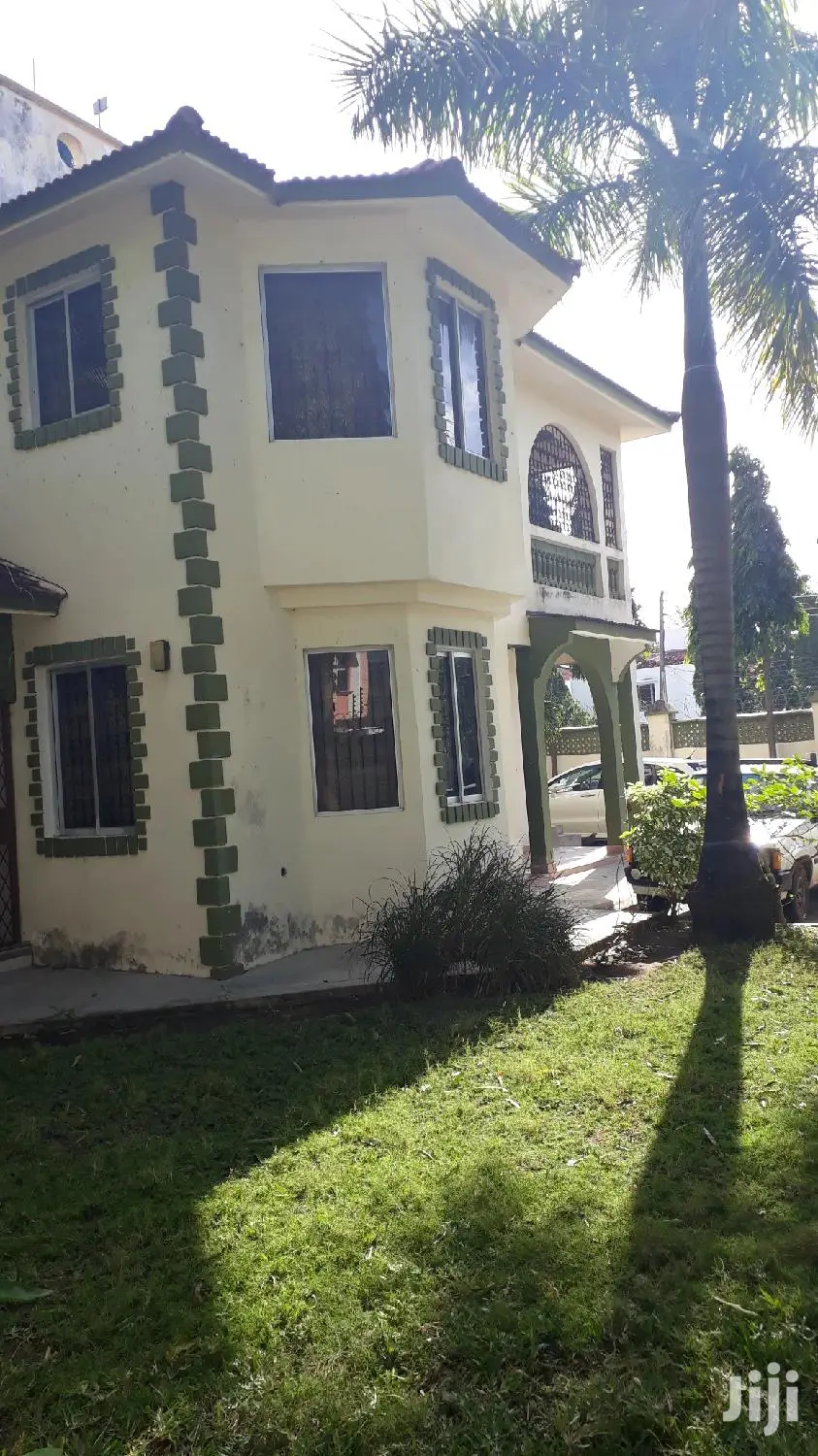 For Sale 4 Bedrooms House Nyali