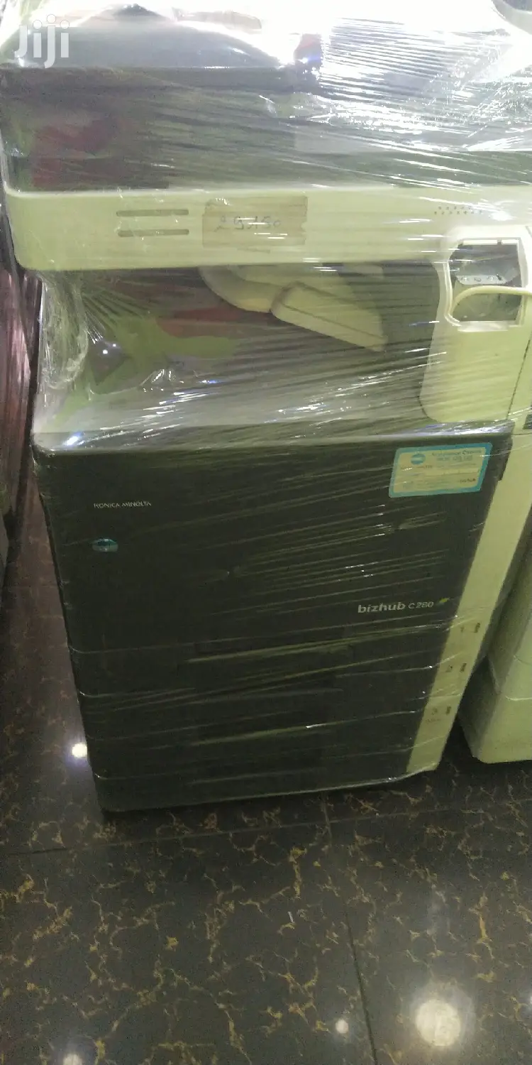 Coloured Konica Minolta Bizhub C220 Photocopier Machine