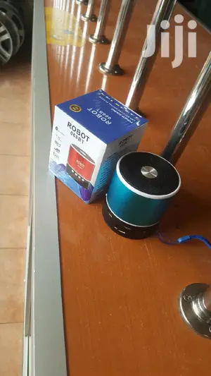 New Musical 068bt Robot With Bluetooth/Usb Port...