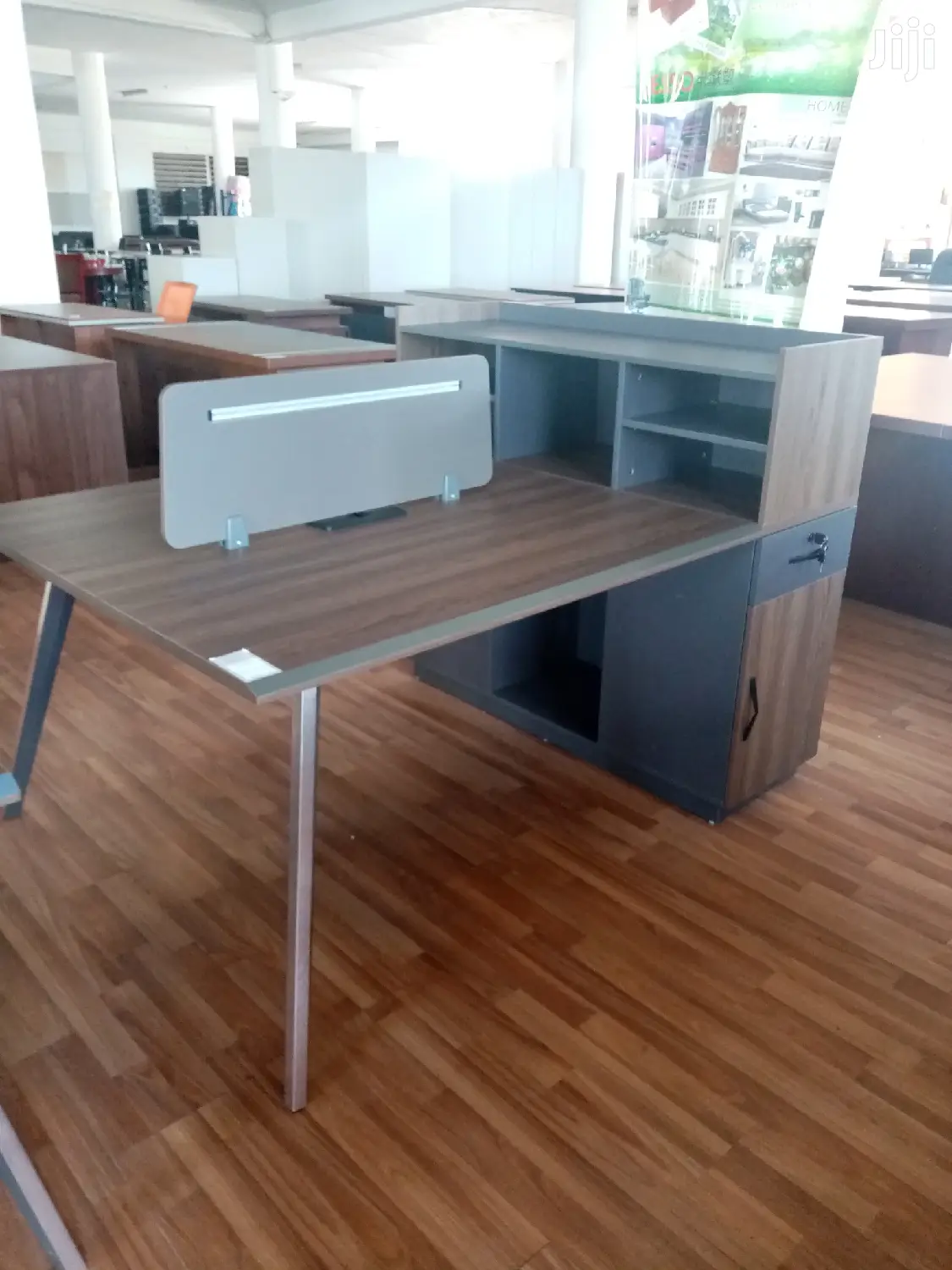 Ideal 2 Way Workstation