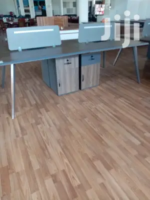 4 Way Workstation