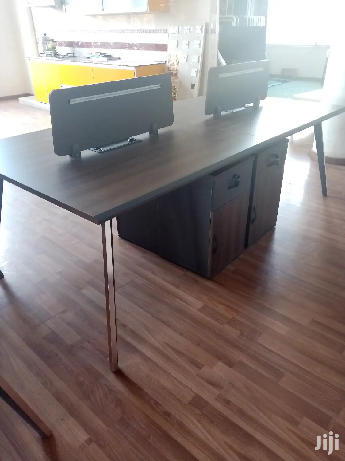 4 Way Workstation