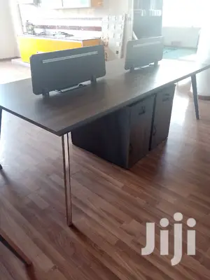 4 Way Workstation