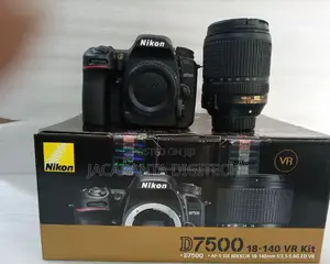 Nikon D7500 DSLR Camera With 18-140mm Lens