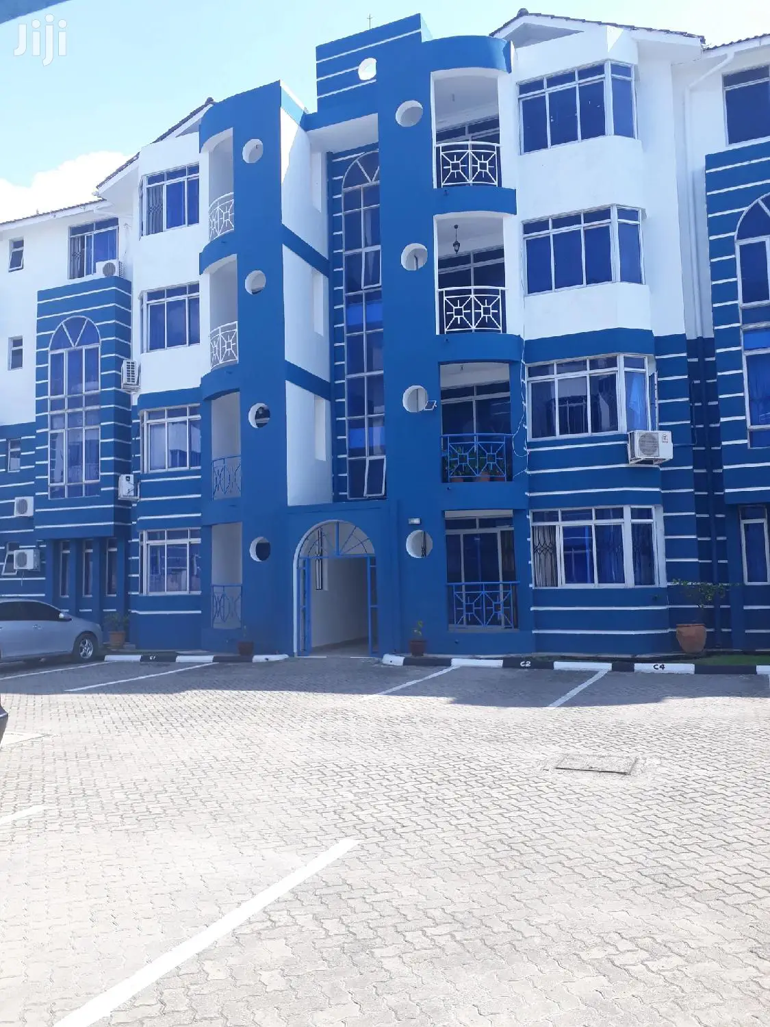 For Sale 3 Bedrooms Apartments Nyali