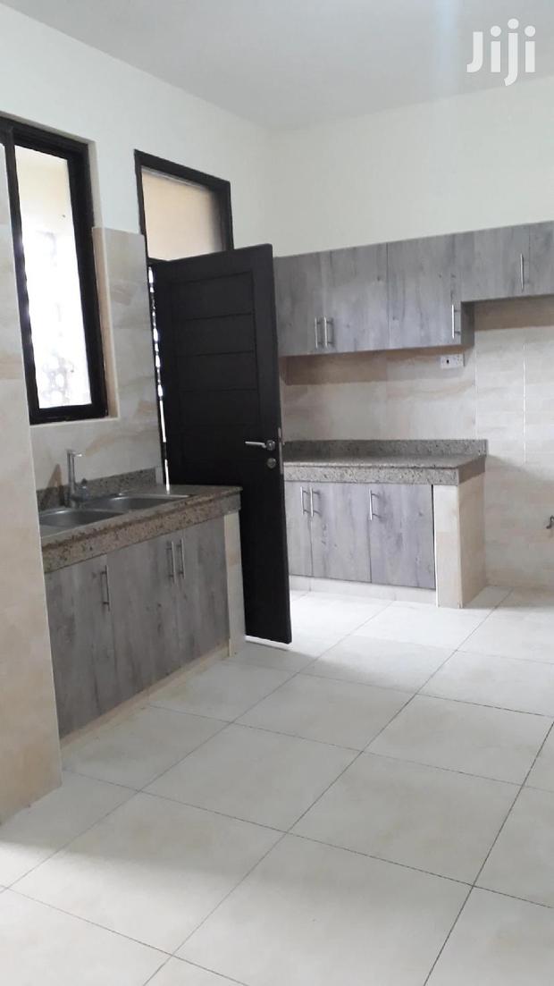 To Let 3 Bedrooms Excutive Flats Nyali - thumbnail 4