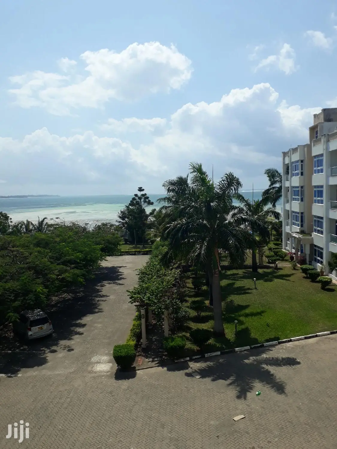 For Sale 2/3 Bedrooms Beach Apartments
