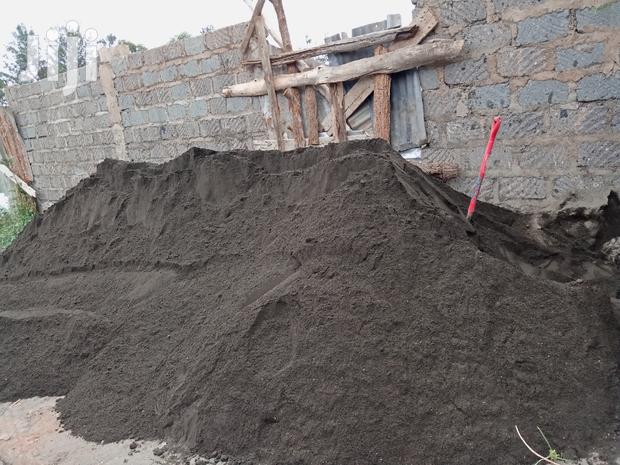 Mai Mahiu Black Sand