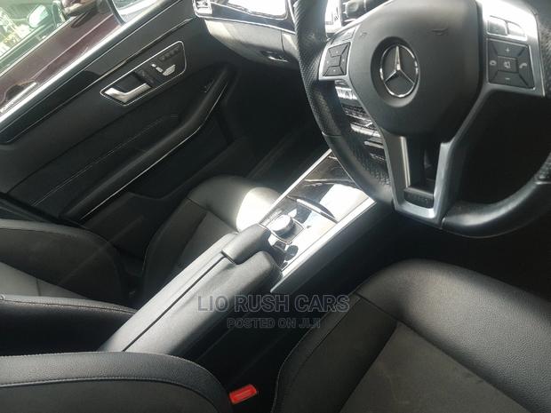 Mercedes-Benz E250 2014 Black - thumbnail 5