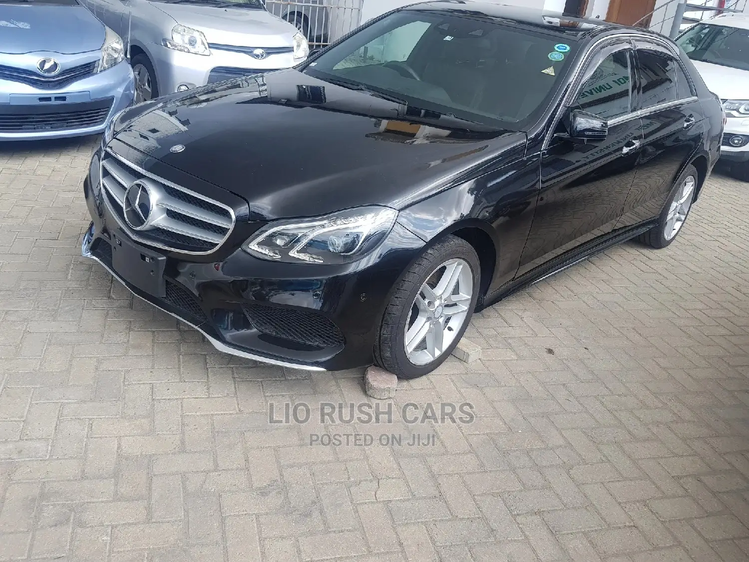 Mercedes-Benz E250 2014 Black