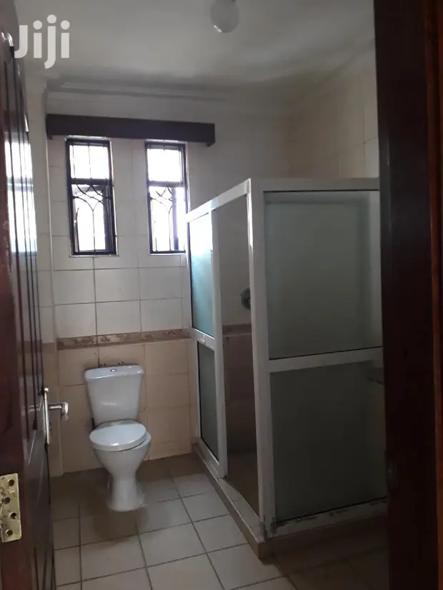 For Sale 3 Bedrooms Flats Nyali