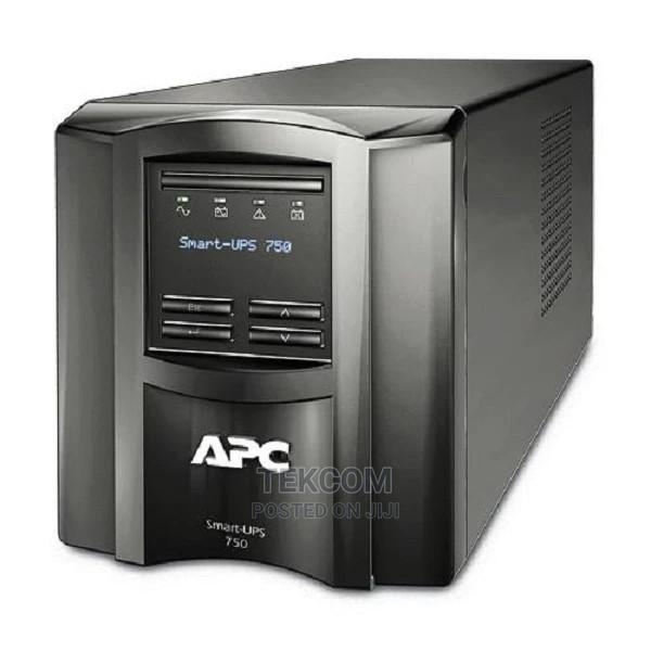APC Smart-ups 750va LCD 230V