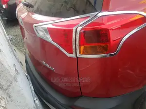 Toyota RAV4 2014 Red