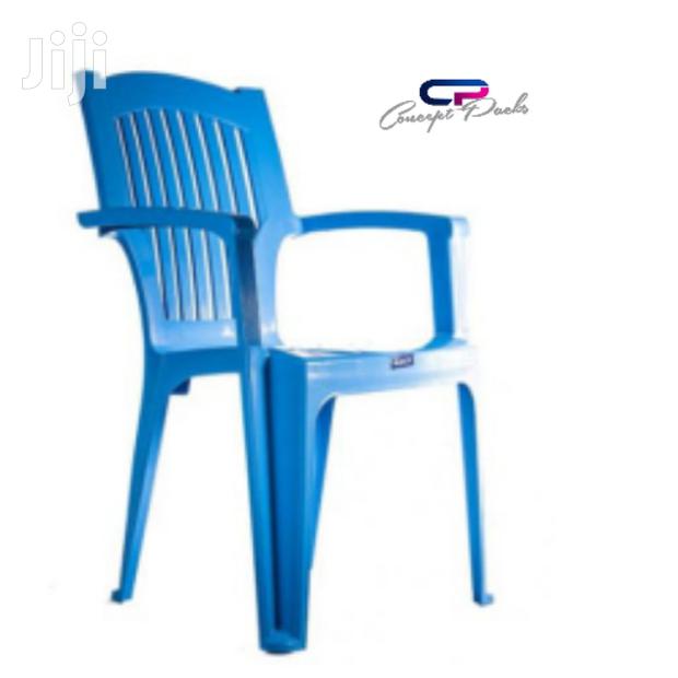 SPECIAL OFFER! Long Arm Plastic Chair - main view