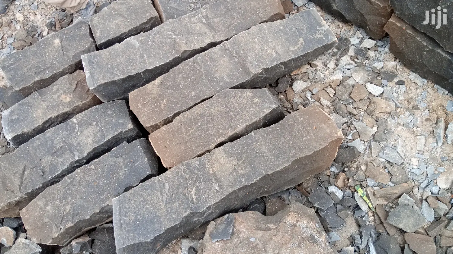 Foundation Stones(Kamba Moja)
