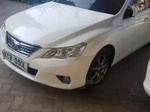 Toyota Mark X 2012 White