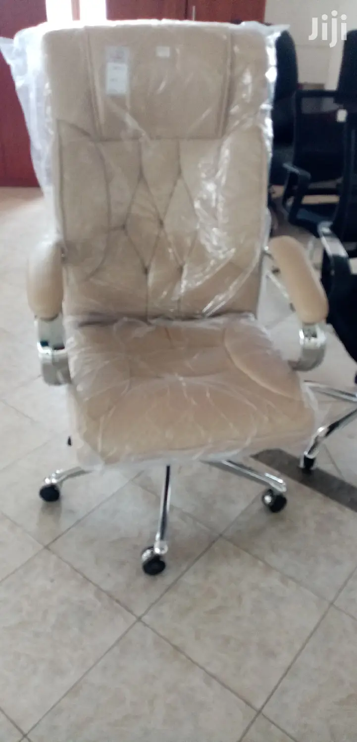 Exclusive Office Chair