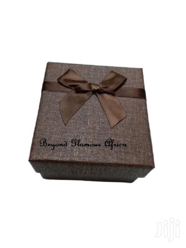 Cardboard Watch/Jewelry Gift Box in Different Colors - thumbnail 4