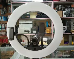Hq Ring Light 14" With 3 Phone Holders, Bag and Light Stand